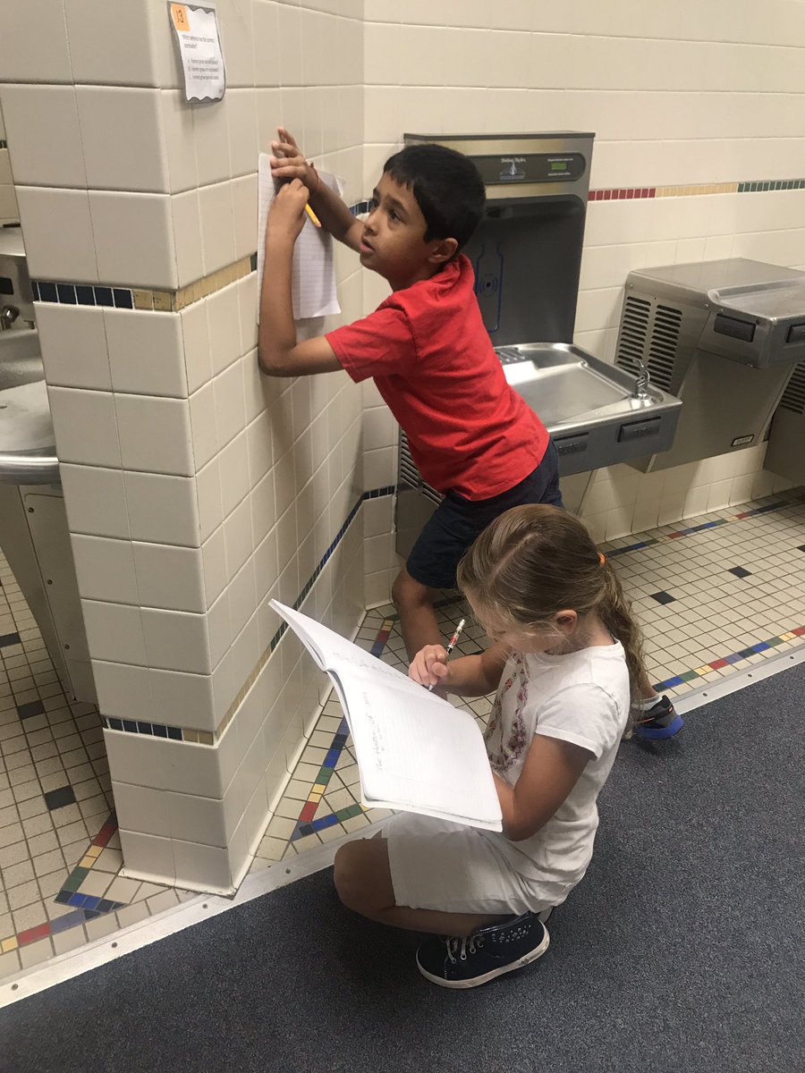 Jencharrison1's tweet photo. @McNeilElem 2nd graders putting their writing skills into action! #verticalallignment #MyMISD #WeAreMcNeil @ToriArning @MrD2ndGrade https://t.co/Xnj6ohmpjj