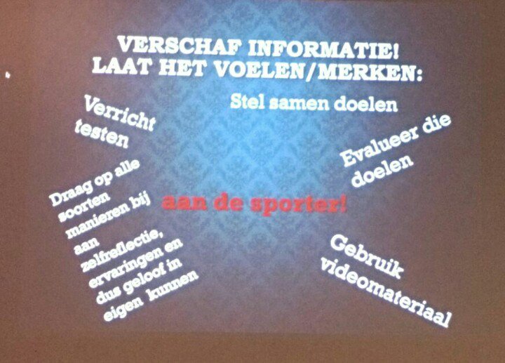 KasperJanssen's tweet photo. Sandra van Essen (#sportpsycholoog) - #Psychologische factoren bij #Return to #Play de #rtp17 @sportmedisch @nvfssportfysio https://t.co/etbNMzPbMK