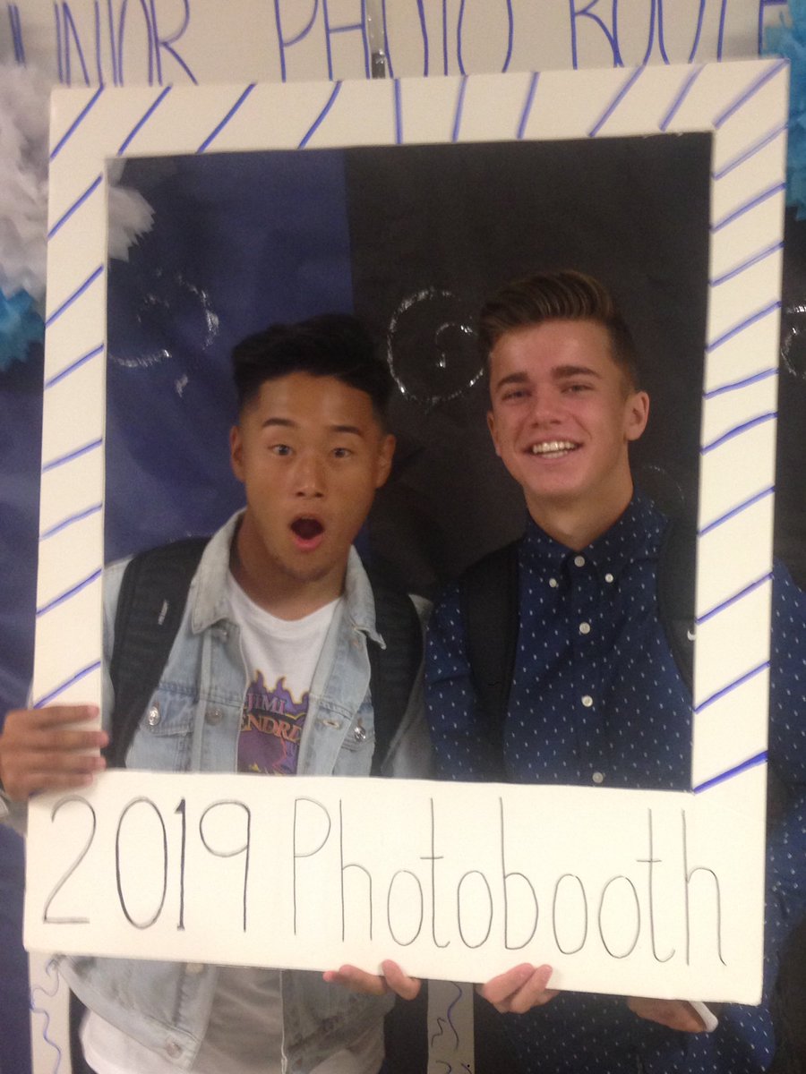 ewingsvoice's tweet photo. Check out the photo booth in the Biz Hall. Earn points for Spirit Week when you submit pics to @EwingStuCo https://t.co/LYrhH4FAJG
