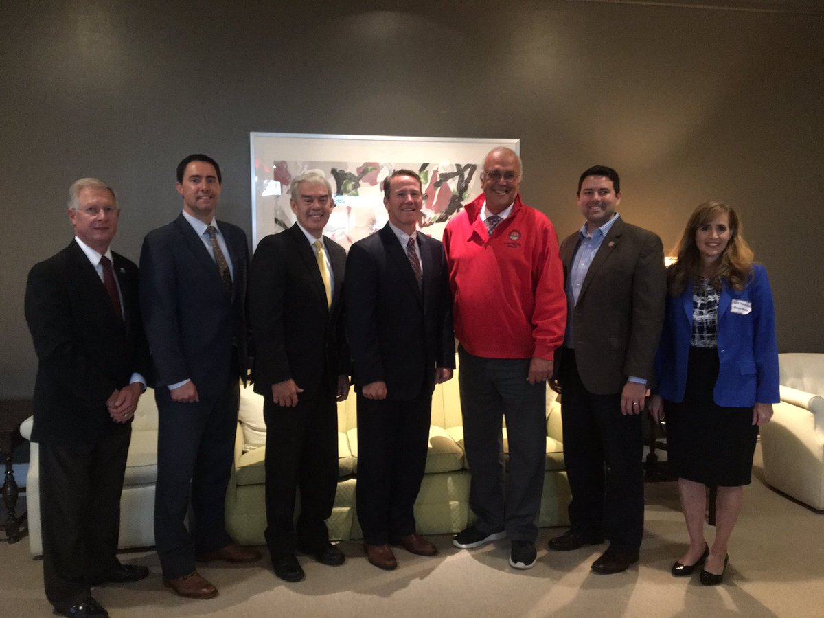 Happy to start my day supporting Senator Gardner at his fundraiser headlined by our next Governor, <a href="/JonHusted/">Jon Husted</a>!