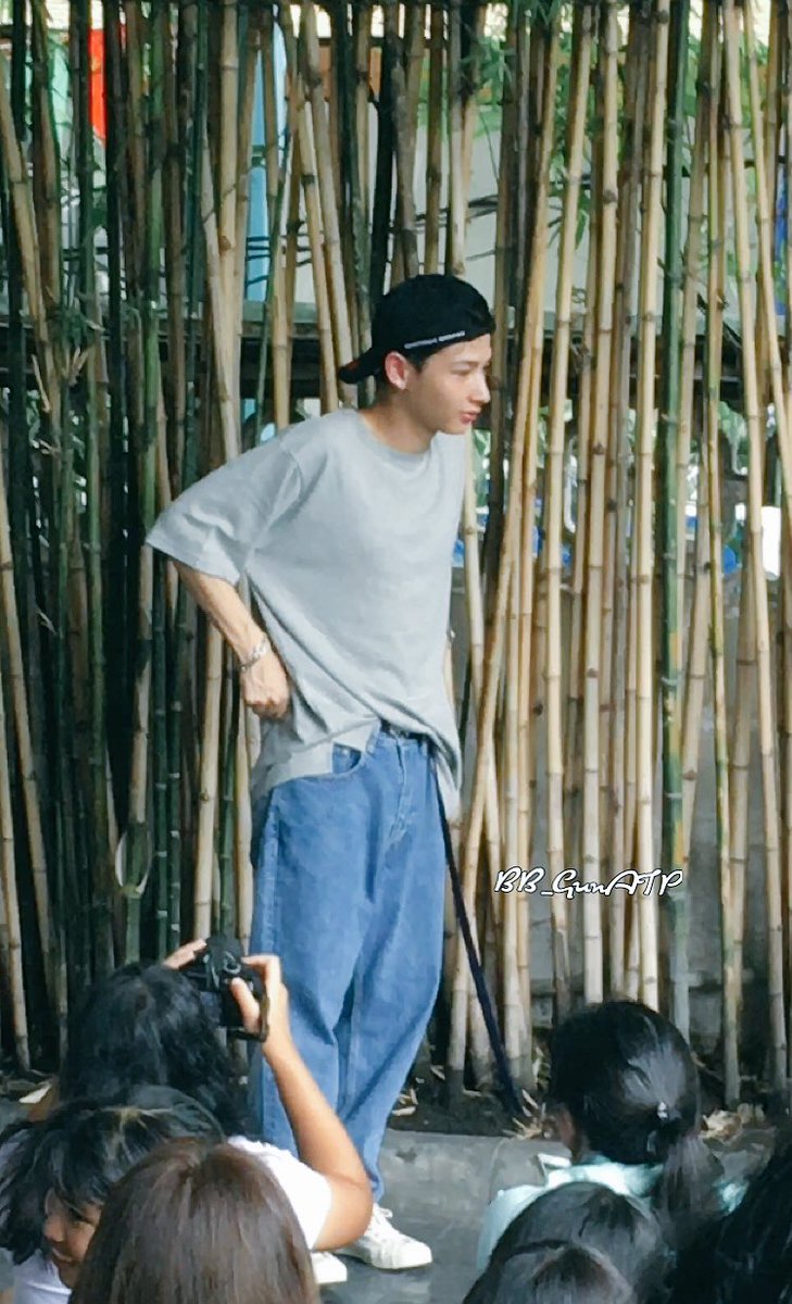 BB_BesideOK's tweet photo. ชอบ #ตาหนูกัน ใส่หมวกเท่ห์ดีออกไม่น่าถอด😜 คนดี๊คนดี ดีเกินไปแล้ว ไม่รู้จะสรรหาคำไหนมาพูด รู้แค่ว่า หนีไม่รอด!!! #BB_GunATP #ATpCute24Years https://t.co/kYVpkSdySJ