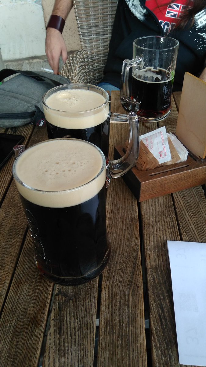BieSseA's tweet photo. Like often happens, three fabulous dark Laško beer. #temno #lasko #slovenija #novagorica @SloveniaInfo @NovaGorica @travel_slovenia https://t.co/j0MOIkYsdw