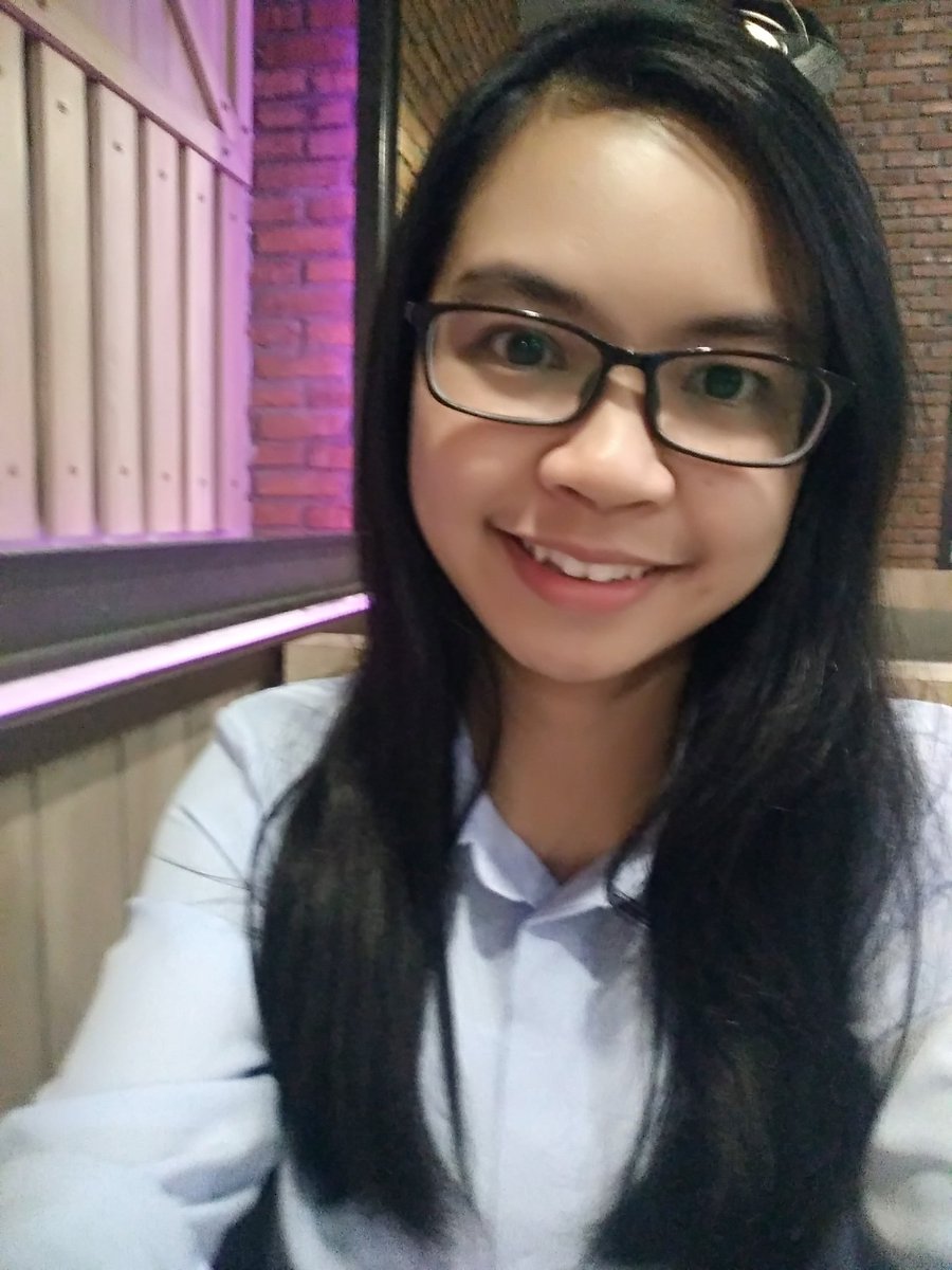 aRvii_'s tweet photo. Pengen banget di-make over sama @ilook_NET biar lebih keceh dan lebih fashionable apalagi buat ak yg kacamata π’
#ilookmakeover #ilook_net https://t.co/O0lpEN9XQu