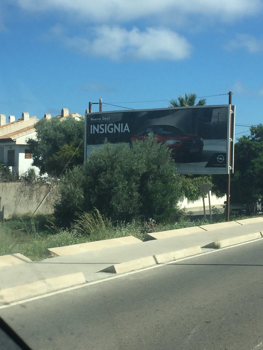 He triat una varietat de tanques publicitàries relacionades amb l'automobilisme, dirigides a un publique familiar #publiturisme2017