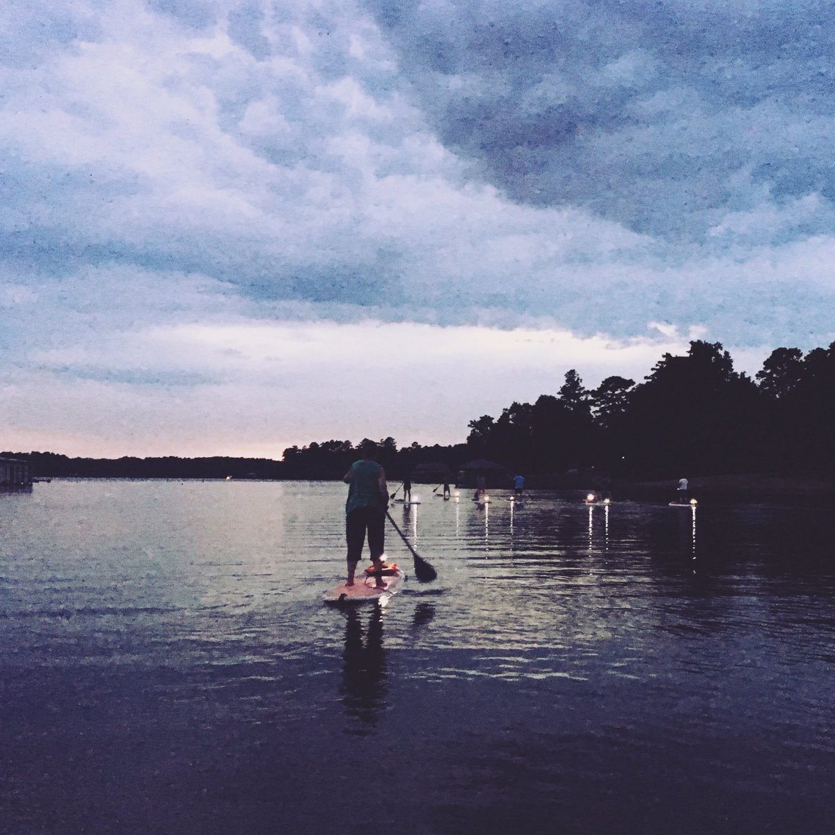 TylerPaddle's tweet photo. Jump on one of our last two full moon paddle tours this weekend! Saturday or Sunday @ 7 P.M. #TylerPaddle #tylerTexas #tylerTX #PaddleBoard https://t.co/QZRHDX8R8r