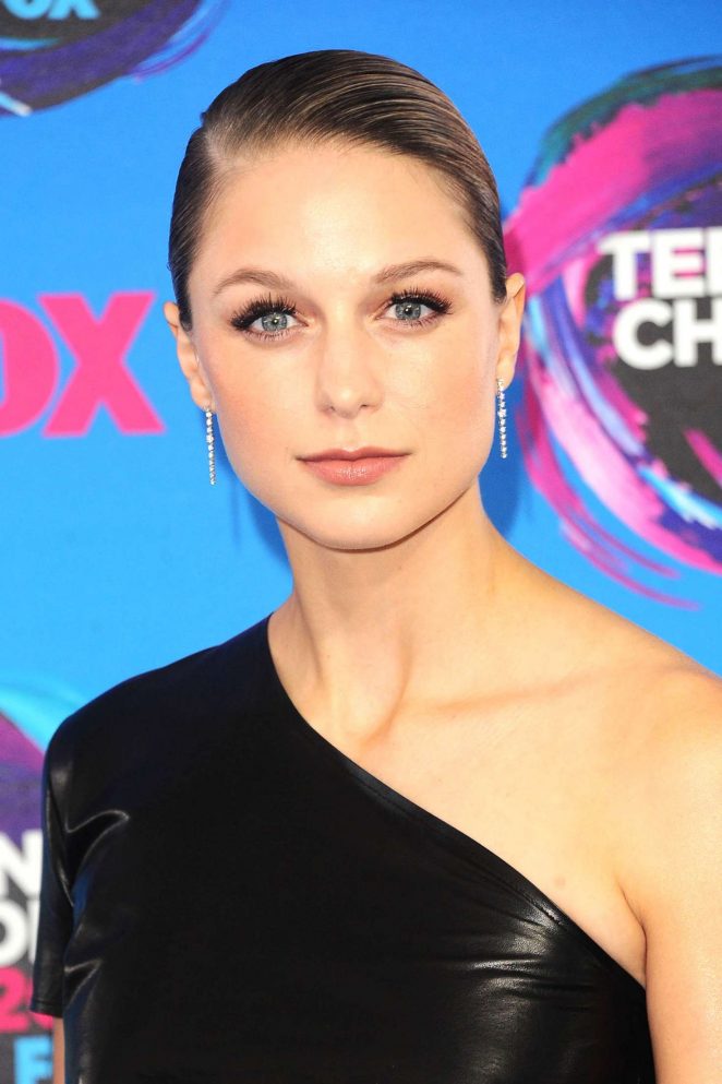 Muchas felicidades a Melissa Benoist, nuestra por cumplir hoy 28 años
Happy birthday 