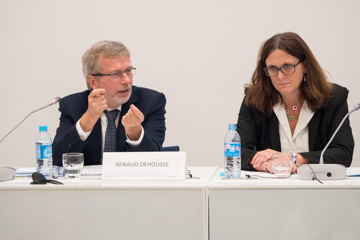 EUI_Schuman's tweet photo. Thank you to all @EuropeanUni Alumni who attended our #EUIin Bxl event last week: a great debate on #FutureofEurope! https://t.co/tg30NdPeGO https://t.co/K8oYd8VN8q