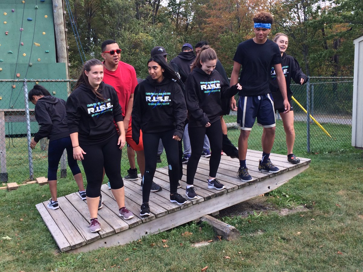 DSSSRISE's tweet photo. RISE at their first reach ahead experience @BrockUniversity Finding more about their programs and ourselves as we take on the ropes! #SHSM https://t.co/kuXlLOtVwu