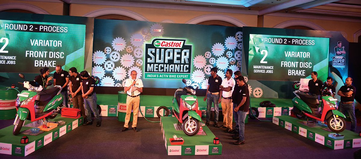 Castrol_India's tweet photo. Exciting contest marks Castrol #supermechanic all India Finals. https://t.co/n8fndmHOCo https://t.co/JSfRNRA9qR
