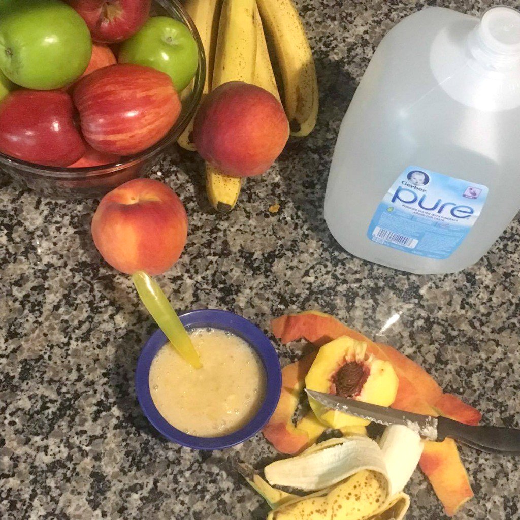 NerdyMammaD's tweet photo. AD: OMG! Check out these 5 crazy #babyfood #hacks! https://t.co/Zp12OxvvJQ … #GerberPureWater #newmom #baby #bringinghomebaby @Walmart https://t.co/u8XW9JkZ5R