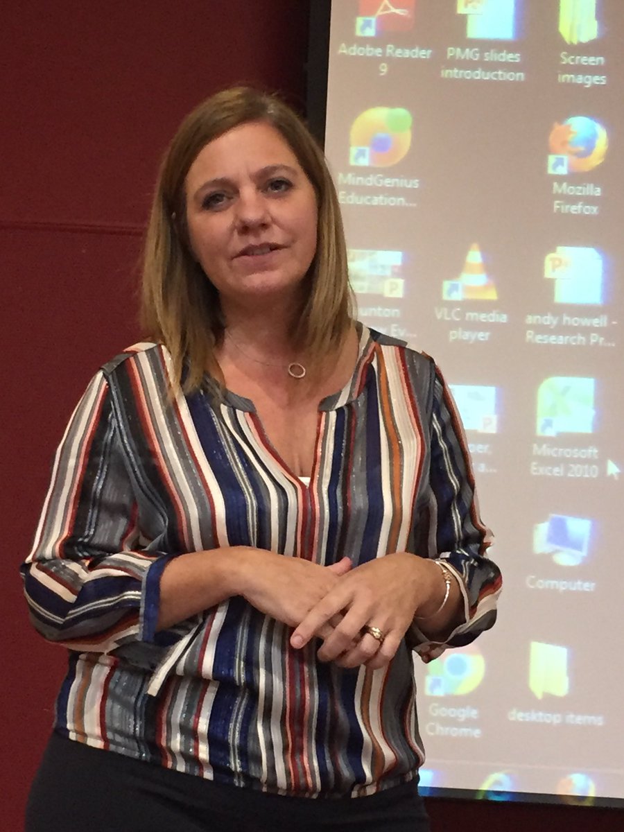 Dorset_RN's tweet image. Thank you to Sam Donahue for your visit  and meeting our TNAs @SomParNHS @MusgrovePark @YeovilHospital