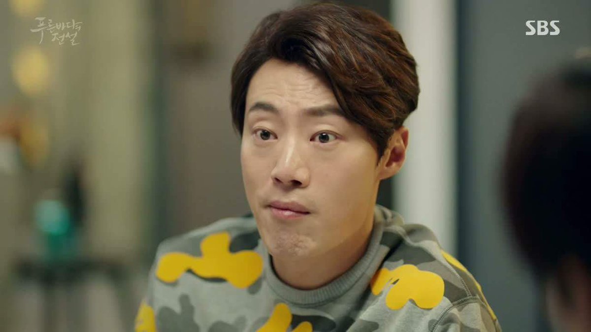 MinozAko's tweet photo. Beastmode si Andrei sa children's story 😂😂 #LOTBSRealization https://t.co/kWAF2PeEJb