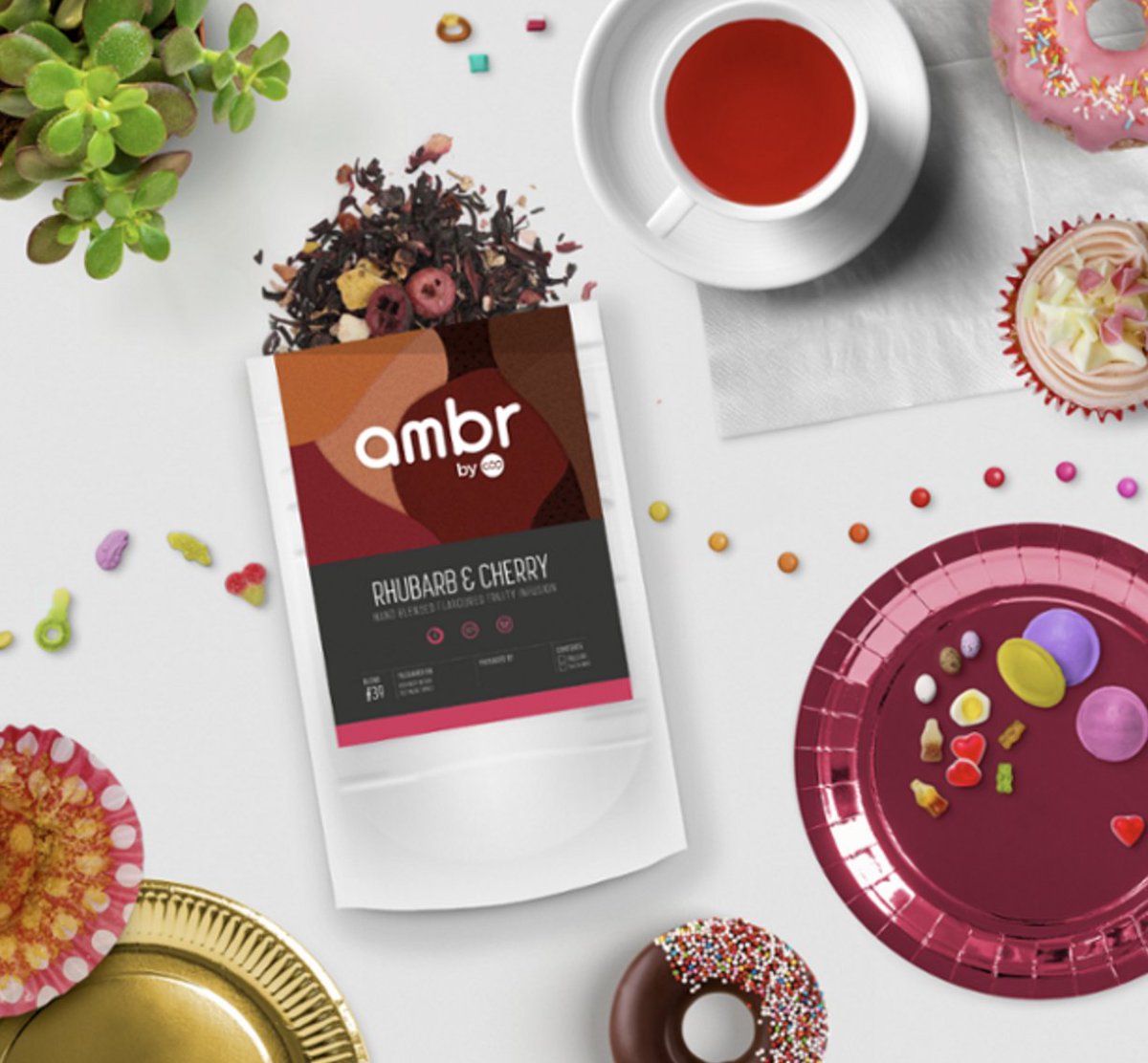 Sweet tooth? Cut the cravings with our Rhubarb and Cherry Infusion! A fruity blend of hibiscus, morello cherries and rose with rhubarb 🍒🌹