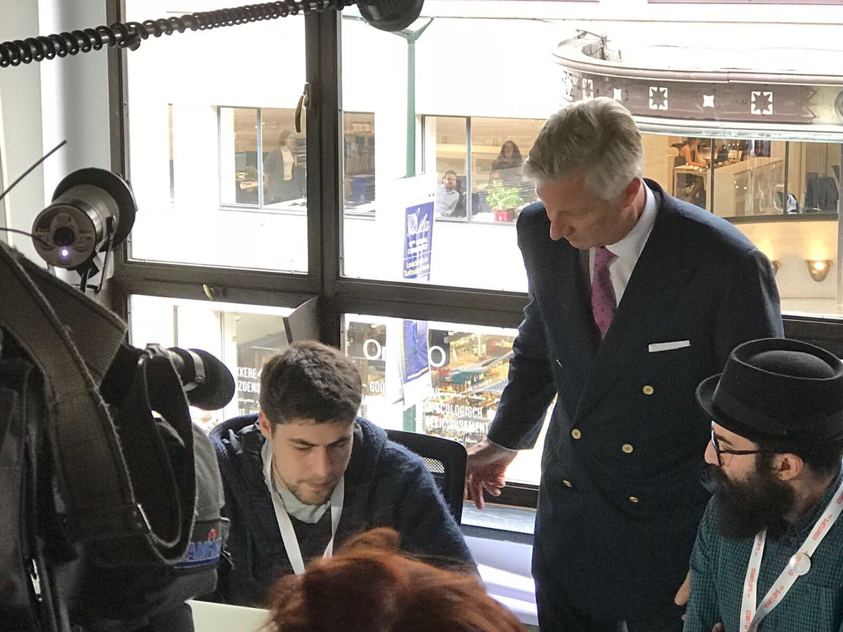 WorldLoopInt's tweet photo. A festive opening with special guest our Royal Highness King Filip of the new digital place to be @BeCentralBxl / glad to be part of it ✌🏼 https://t.co/YGnAi8snQ4