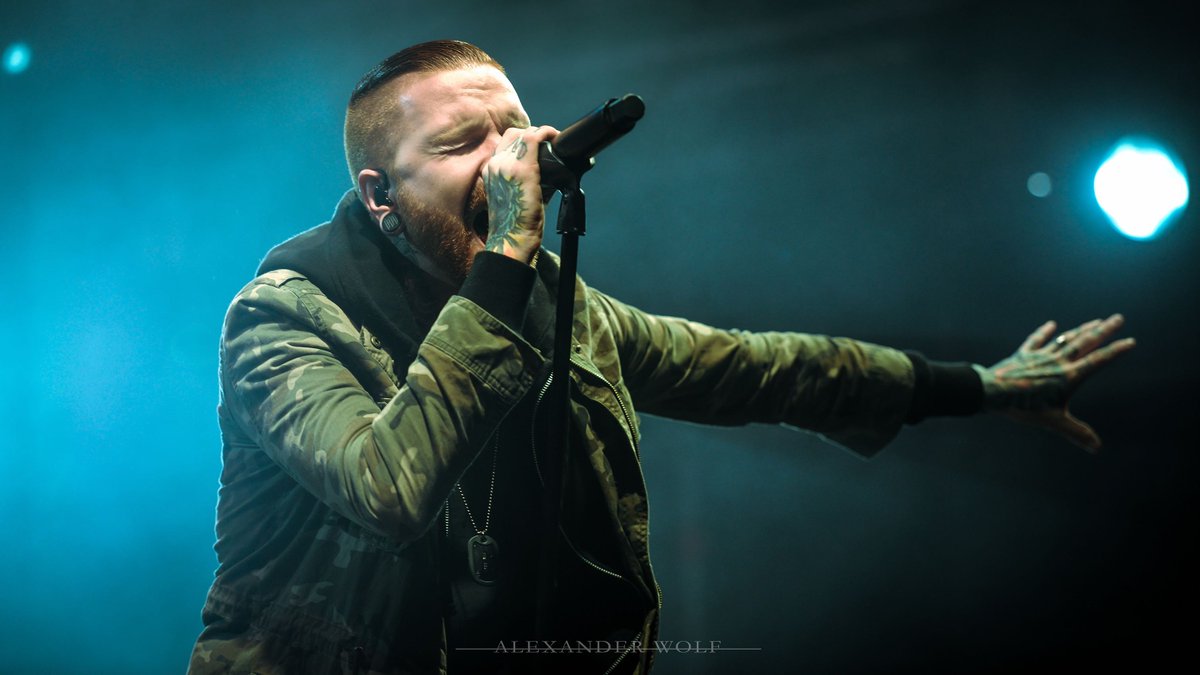 -<a href="/KrankdUpFest/">Krank'd Up Festival</a> festival featuring <a href="/MemphisMayFire/">Memphis May Fire</a> &amp; <a href="/Intervalsmusic/">INTERVALS</a> rocked Joburg on Saturday night.
Take a look: lwmag.co.za/krankd-up-2017…