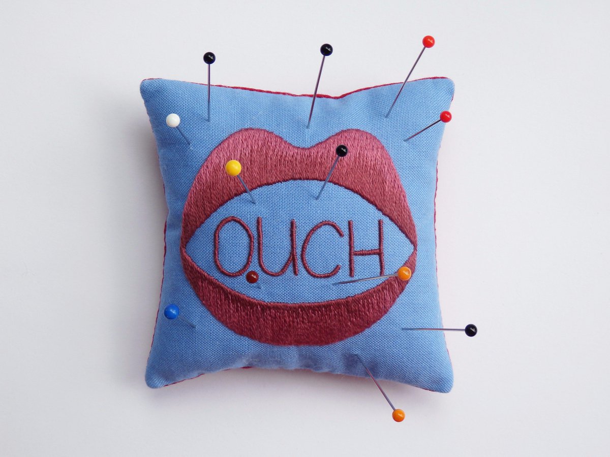 SearchPress's tweet image. 😮📚#WinItWednesday! FREE copy of Stitch People by Jo Dixey &amp;amp; Brandon Mably to #giveaway! RT+F to enter. Ends 11 Oct bit.ly/2xgz97B