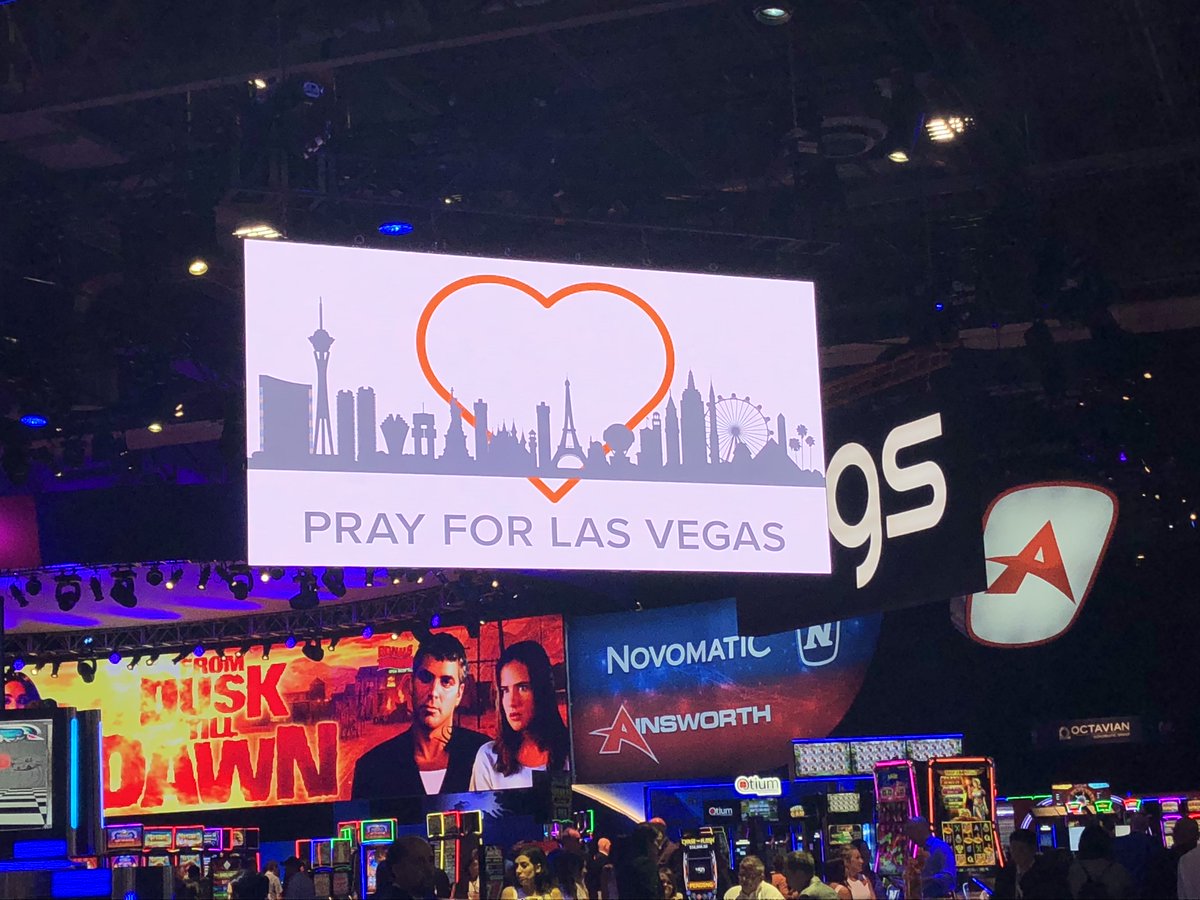notevalidators's tweet photo. With #G2E2017 underway our thoughts and prayers are with Las Vegas #PrayForVegas https://t.co/NCdeWZ8agC