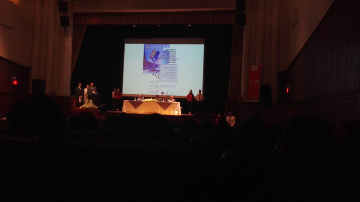 JosmilJosmil's tweet photo. #IICOMUNICAUC https://t.co/u2ZTS4bWxz