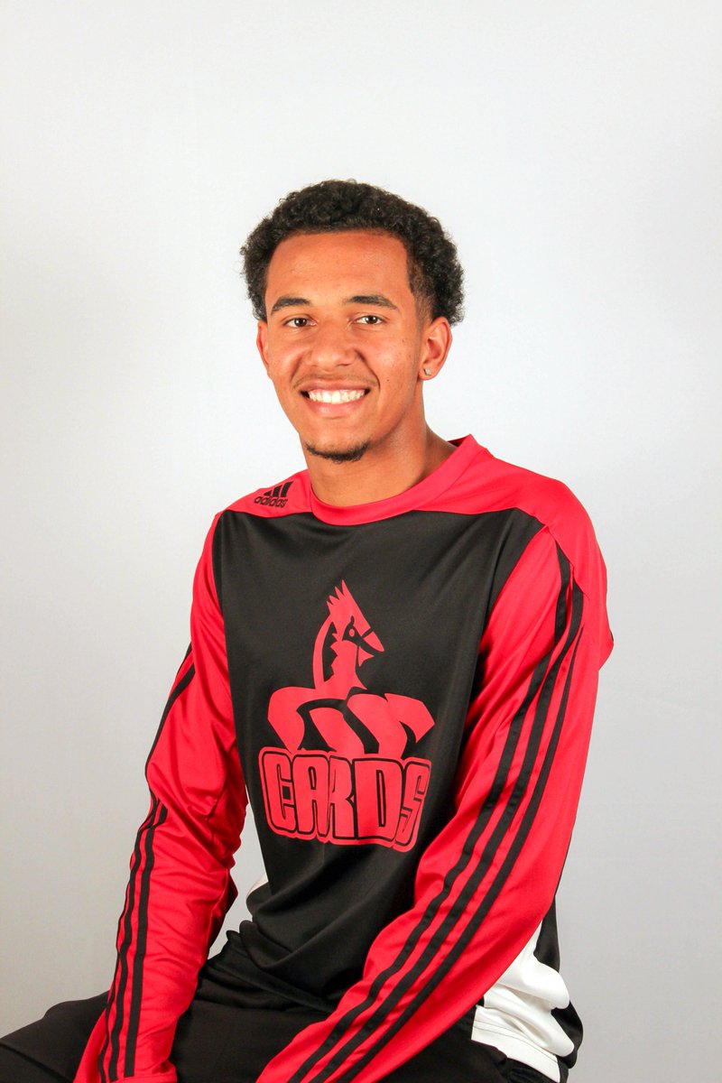 In-State returner 6'3 G Lorenzo Mason is ready for a breakout year! Combo that can finish &amp; knock down shots. Competes and knows the game