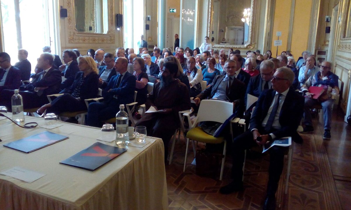 OspedaleGaslini's tweet photo. Trust in Life UBI Banca al #Cisef #Gaslini presentazione strumenti innovativi per assistere i disabili gravi progetto Durante e dopo di noi https://t.co/hsEkSi03g2