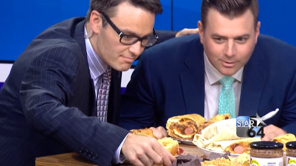 Local12's tweet photo. .@CHILIROCKSCHILI makes deep-fried coneys ahead of @JungleJimsMrkt #WeekendofFire
https://t.co/C75bH9GbcE https://t.co/xYov7L2JrU