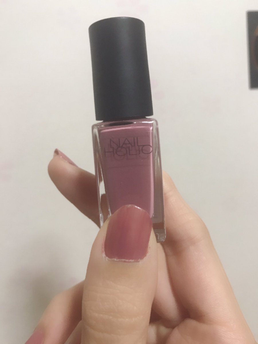 ネオン あっ うーん こんなフェミニンなエロい色は初めて買いました 黒 赤 紺が多かったです ノリで買ったブルベ夏色です 指にイエベ色がしっくり来ない気がしたんですけど 夏もしっくりこない 一度塗りだと結構黄みが強く反映されますね ネオン あっ うーん こんなフェミニンなエロい色は初めて買いました 黒 赤 紺が多かったです ノリで買ったブルベ夏色です 指にイエベ色がしっくり来ない気がしたんですけど 夏もしっくりこない 一度塗りだと結構黄みが強く反映されますね