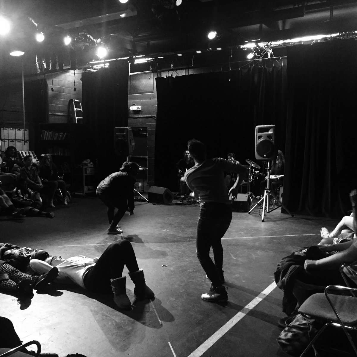 More images from the beautiful performance from <a href="/arooj_aftab/">arooj aftab</a>