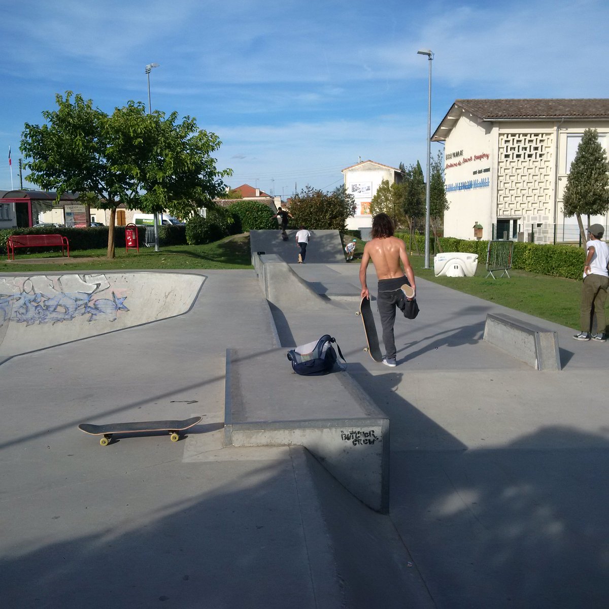 Jefffitoh's tweet photo. #Session #Skate #Skateboarding #Langon https://t.co/jlWGNmXv0K
