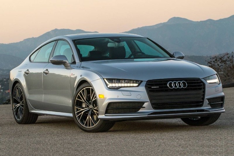 AgenceAutomob's tweet photo. Les quatre anneaux imbriqués du logo de la marque automobile #Audi symbolisent l'union des 4 sociétés Audi. https://t.co/5e27ijbXLP