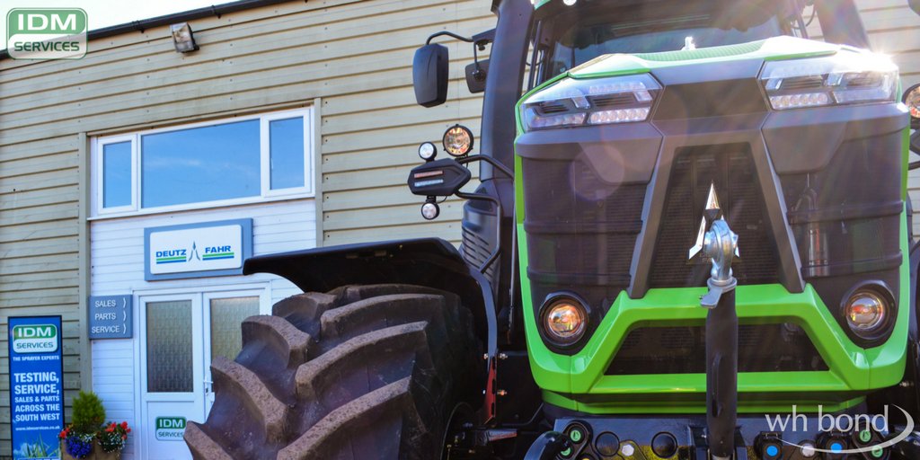 Thanks everyone for playing along! It's the Deutz Fahr 9340TTV of course! #Deutz #DeutzFahr #DeutzPower #Farm365 #ClubHectare