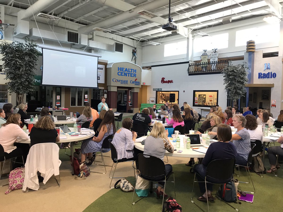 ac_aware's tweet photo. Dr. Laura Riffel explains fidgeting increases retention by 39% to AC teachers. https://t.co/3lU77olwQr