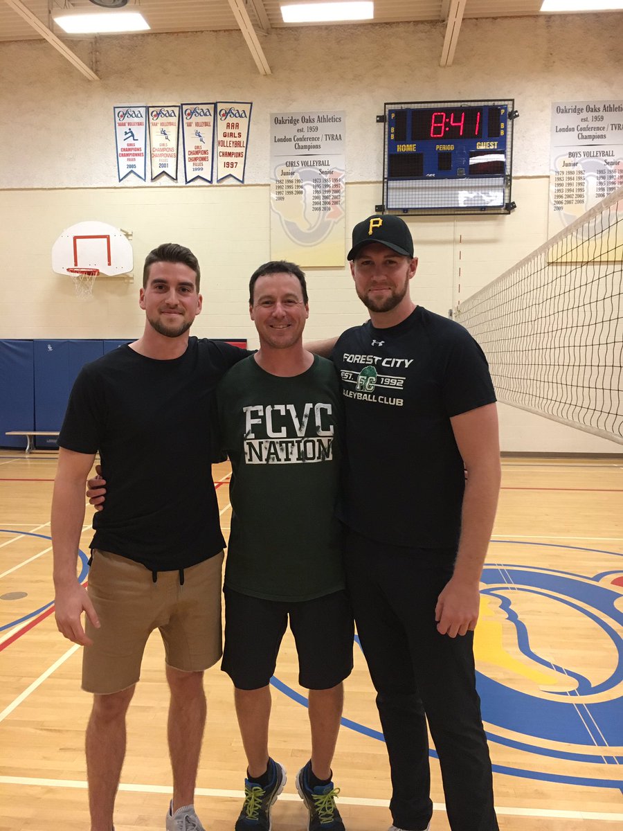 stupow3's tweet photo. Thank you Olympic/World league phenom and FCVC Alumni and legend TJ Sanders for giving back last night with the 16U's https://t.co/PwcNnShO88