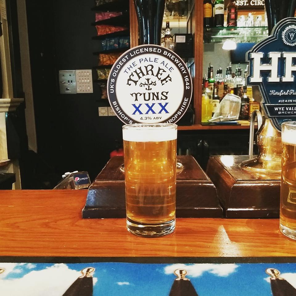 BathTavernChelt's tweet photo. Say hello to the new boy! 
XXX by @ThreeTunsBrewer 

Excited to say it's sold exclusively at our pub here in Cheltenham. https://t.co/XxMRfYjVns