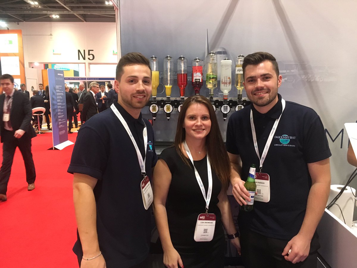 Lisa_Oakenhurst's tweet photo. #MROEurope @Oakenhurst_UK #happyhour #invention #cocktailmachine https://t.co/9cmBfd3GMA