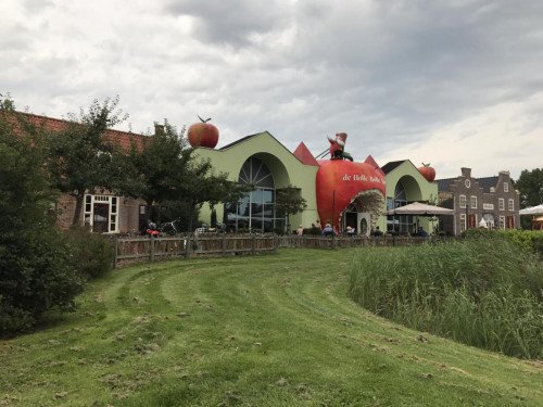 EvenementenNH's tweet photo. #Tuitjenhorn Sprookjes atelier Elke tweede zondag van de maand
a.s zondag  8 oktober 2017 naar de  @hollebolleboom
https://t.co/HcsOOGkFFz https://t.co/T3ZC7XkXRI