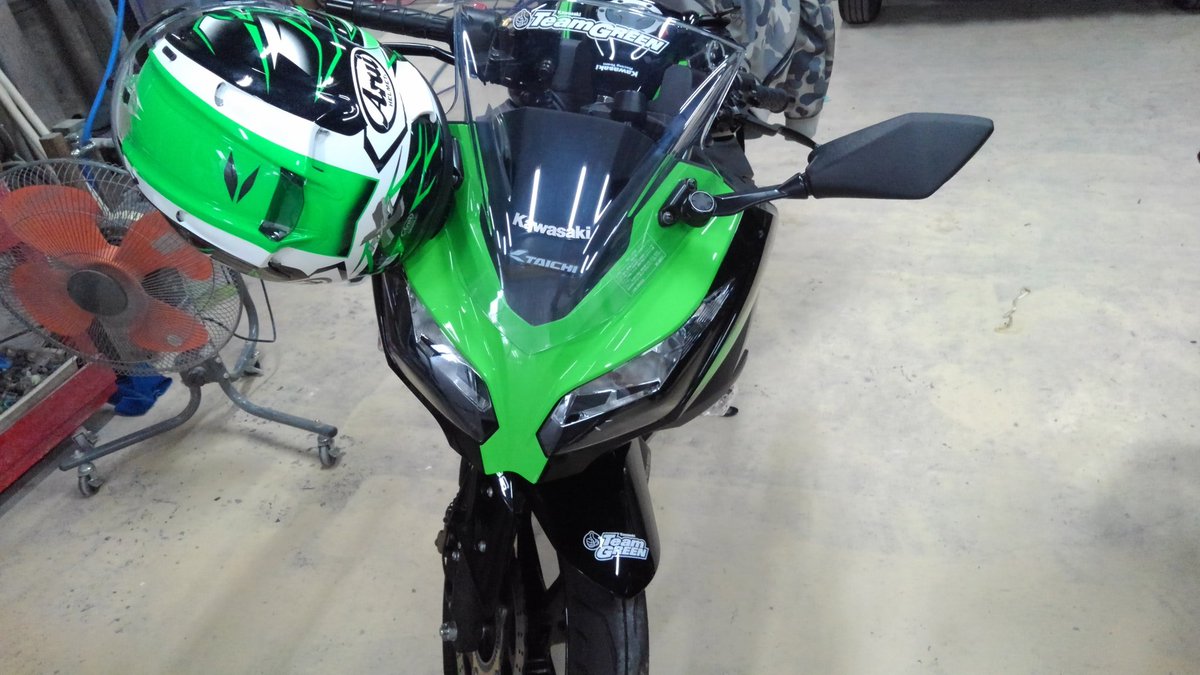 makiryoS2000's tweet image. 納車して約一ヶ月程ですが宜しくお願いします😅

#Ninja250乗りと繋がりたい
#Ninja250
#KRTEdition
#TeamGREEN
#拡散希望