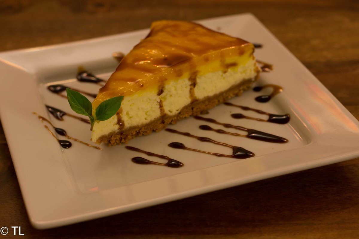 GeoffRchef's tweet photo. Loving our cheesecake, ginger and mango https://t.co/UHDA3ycNpZ