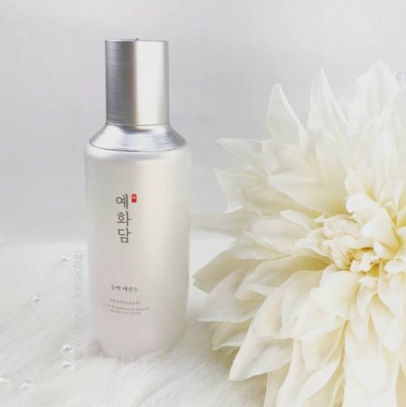 The Face Shop will be launching a new anti-aging brightening line from #yehwadam! ⭐The new line will be officially launching tomorrow!⭐