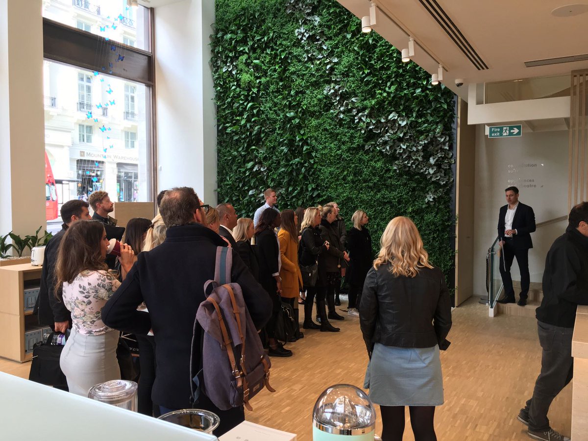FFNextGen's tweet photo. Great day visiting @AreaSq recent #retail fit-out for @smeguk!#nextgen #millenials https://t.co/69K3ZisQ2T