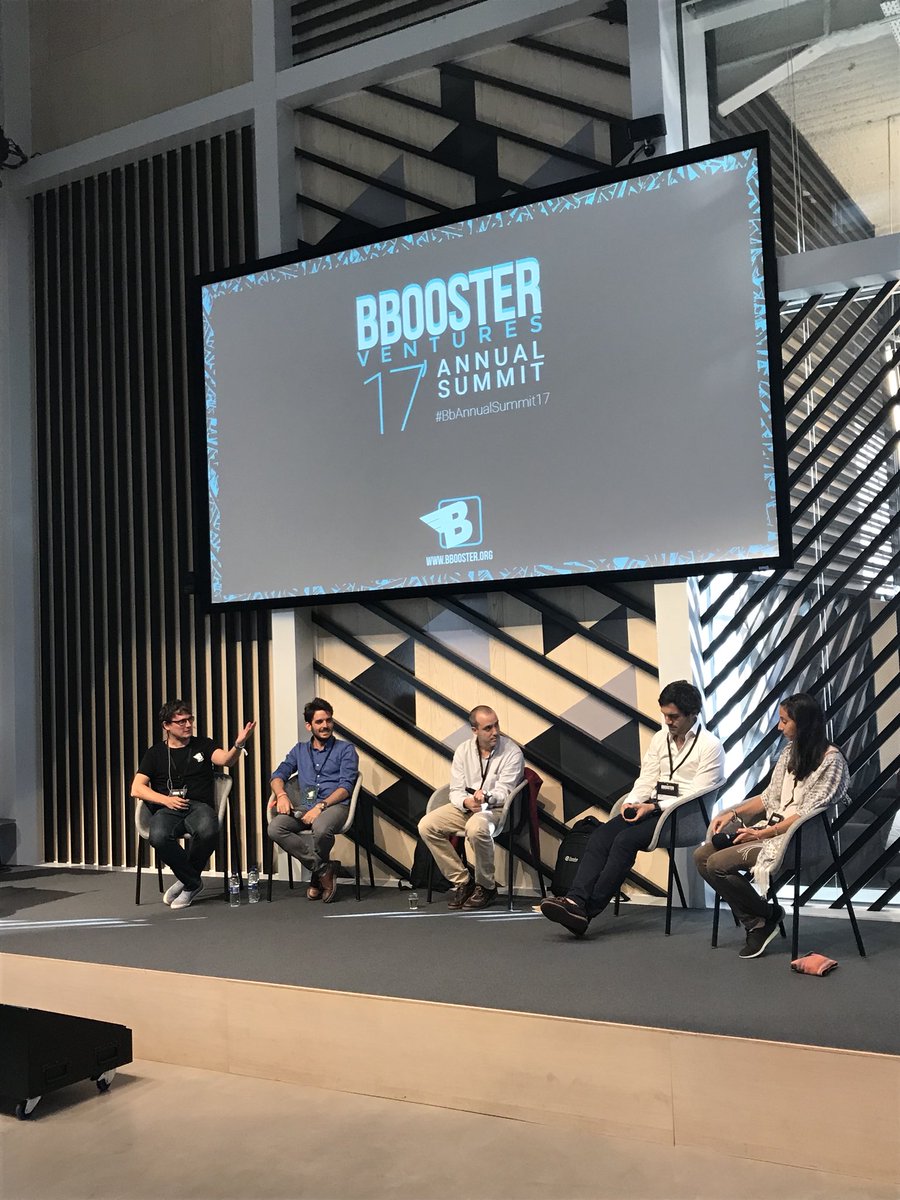 draperb1_vc's tweet photo. @samaipataV @Kfundvc @faradayvp y @JME_Ventures hablan sobre la relación entres #inversores y #participadas en #BbAnnualSummit17 https://t.co/mvjGiz34Up