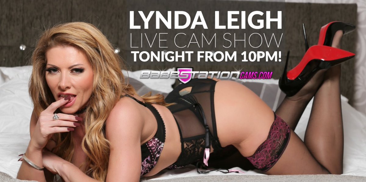 .@misslyndaleigh tonight on Cam!
Get filthy with this incredible MILF!
https://t.co/QL3uLDpJ7A https://t.co/vQmn6VTJO8