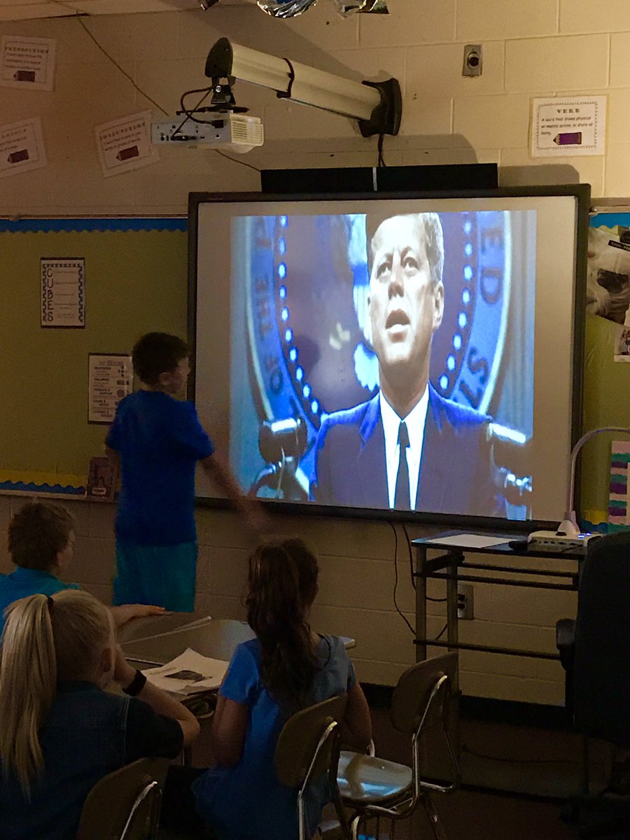 marysol_hoffman's tweet photo. Presenting their Civil Rights figures projects https://t.co/PtwiwSWqsO