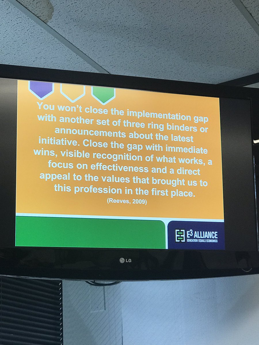gonzalez_chan's tweet photo. Content, process, and conditions. All things to consider when creating PD and learning experiences. #nolinits @pfisd @DessauES https://t.co/SFjg4GlBGk