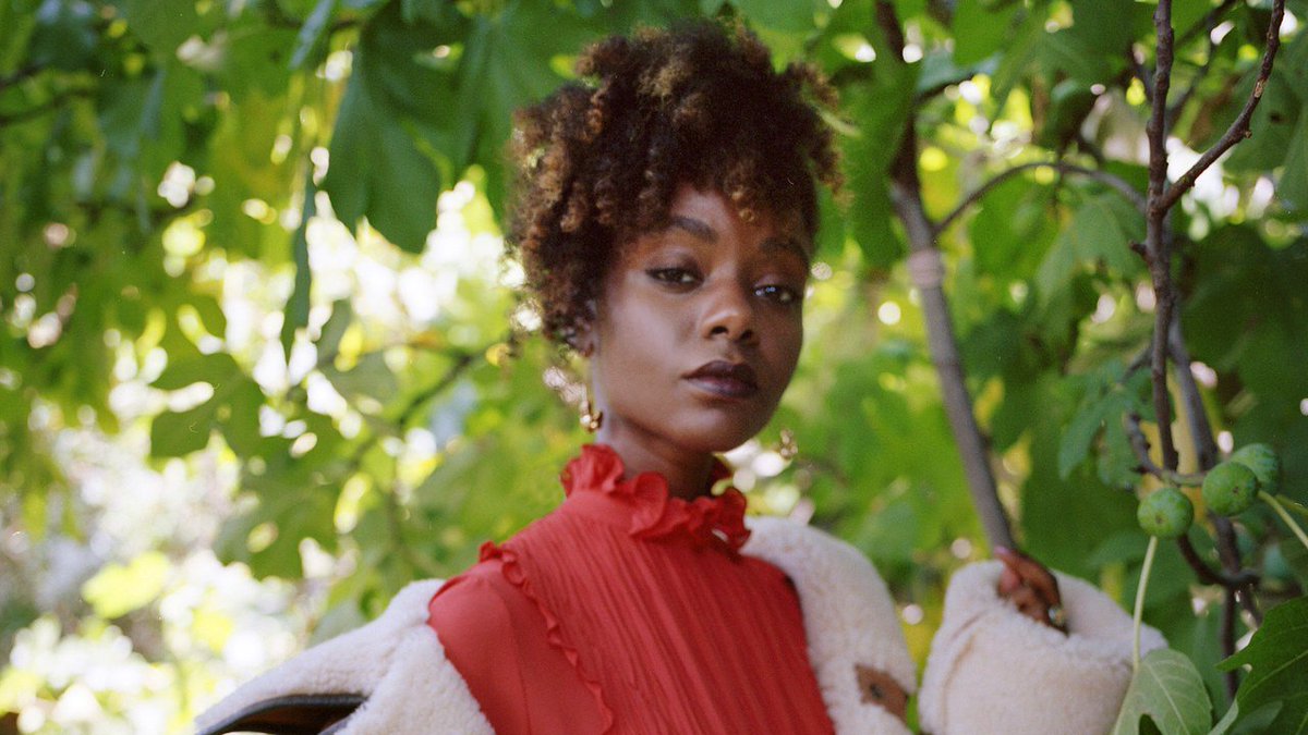 TeenVogue's tweet image. #Riverdale premieres in ONE week! To celebrate we've got some #fun #content to share...