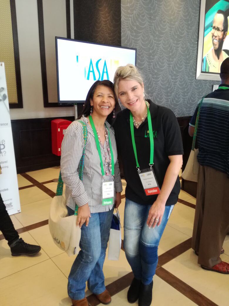 theresaschoeman's tweet photo. Wonderful opportunity to make new contacts & to see old colleagues #liasaconference #liasa2017 https://t.co/VJ3Upw7SSH