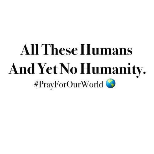 BrianaF29's tweet photo. Retweetons cette photo pour montrer que nous sommes fort et qu'on n'a pas peur !  #onestfort #PrayForTheWorld https://t.co/A3NZ6Cbu19