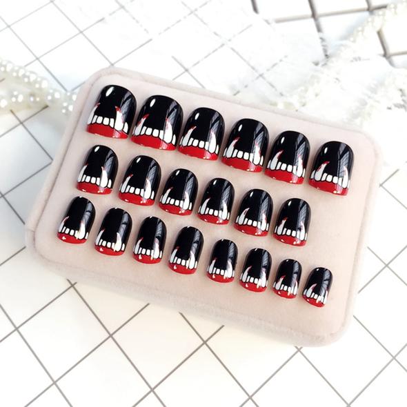 glamcation's tweet photo. If you thought press on #nails are reserved for the teenagers, think twice!✨For this year's Halloween, you can #treatyourself to the easiest and fastest nail #makeover with our brand new #Halloween press on nails 💅#HappyHalloween 🎃#nailstagram #makeup https://t.co/LCbDTorreK https://t.co/Agzn5Bquoi