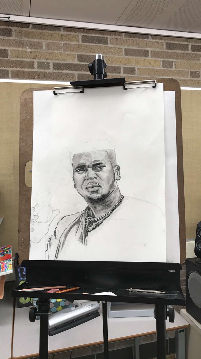 izzygeraci's tweet photo. 17 hours and it’s finally done...
just in time for October baseball 😏

MVP aka @MrLapara and his #MiniTeamCLE2017 member. https://t.co/RwAm0EMBqv