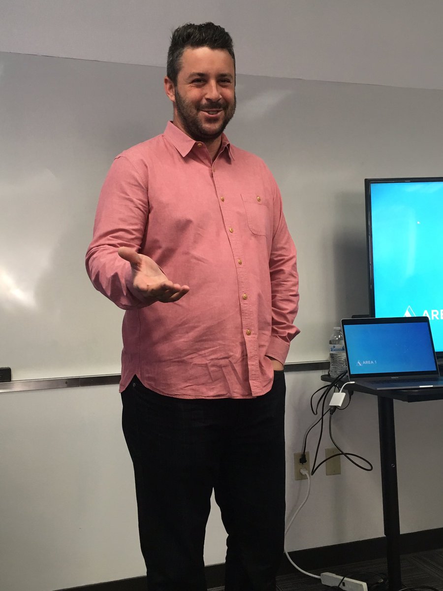 Carmenpizarro's tweet image. @Thanks yo @orenfalkowitz from AREA 1:&apos;#phishing is the root cause in over 95% of #CyberSecurity incidentes&apos; #oracleinnovation17 #OOW17