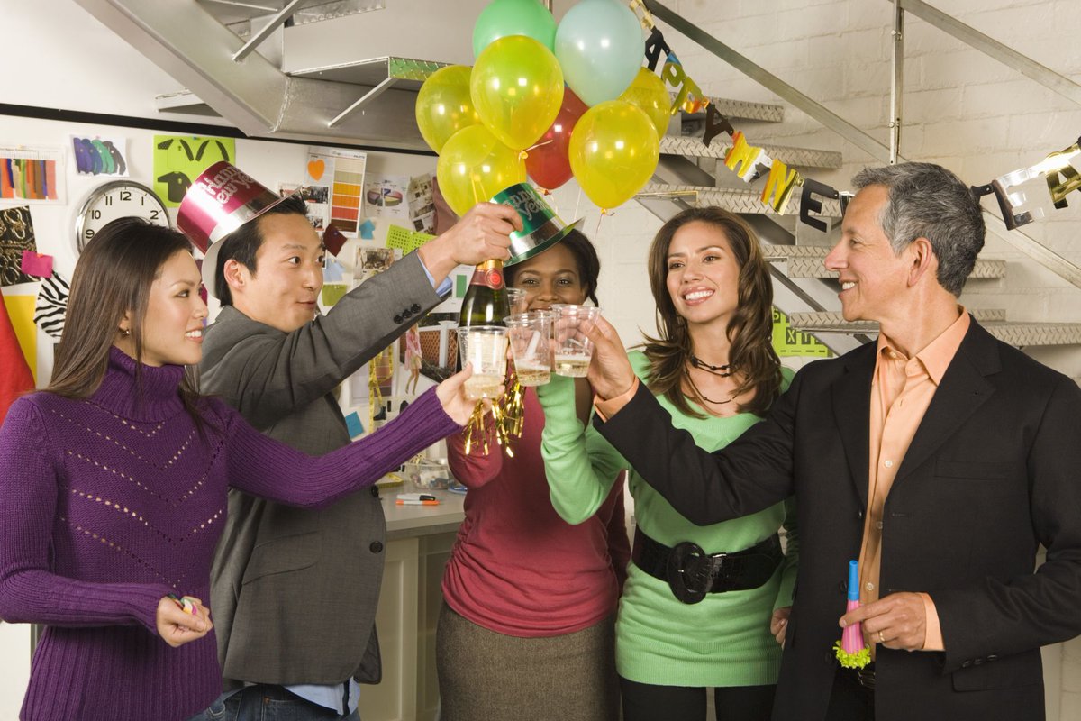 Celebrating #Halloween at the office can be a fun way to let off some steam &amp; encourage camaraderie. Tips to follow: buff.ly/2xGNRYP